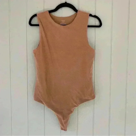 NUUDS Classic Crewneck Bodysuit Medium - Picture 4 of 9